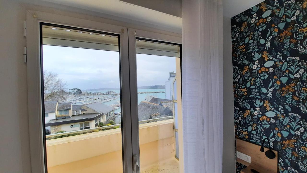 Au Bon Accueil Hotel Perros-Guirec Exterior photo