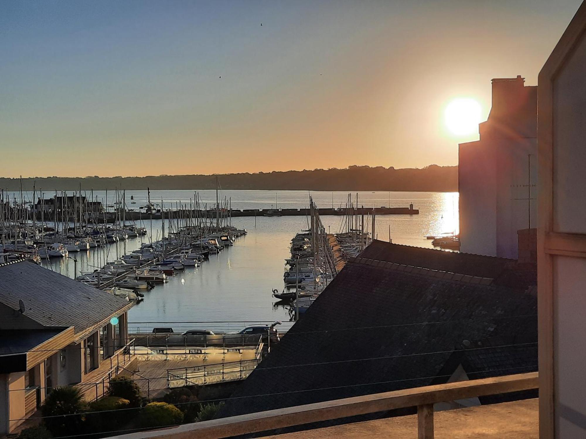 Au Bon Accueil Hotel Perros-Guirec Exterior photo